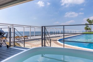 Útsýni að strönd/hafi