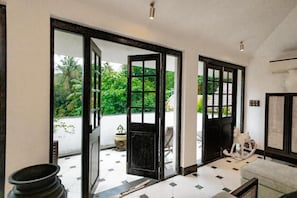 Interior - Viraam Estate by RÊVE Escapes - Premium 4 BHK Villa Near Anjuna Beach (Siolim)