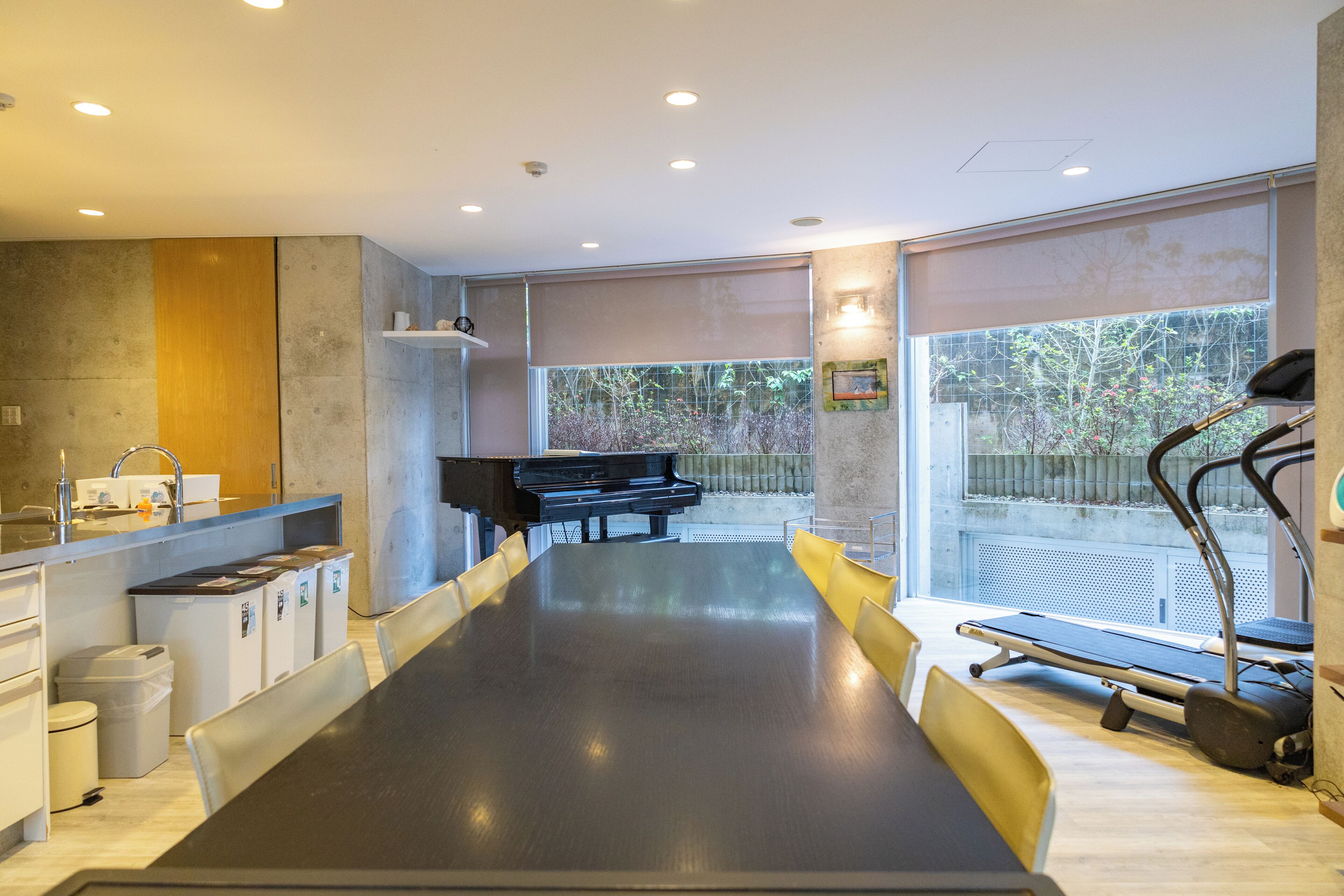 Luxury Villa | Desk, free WiFi, bed sheets