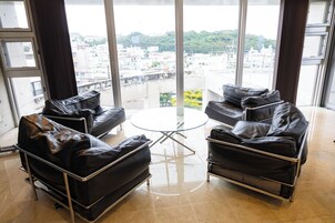 Villa de lujo | Escritorio, wifi gratis, ropa de cama