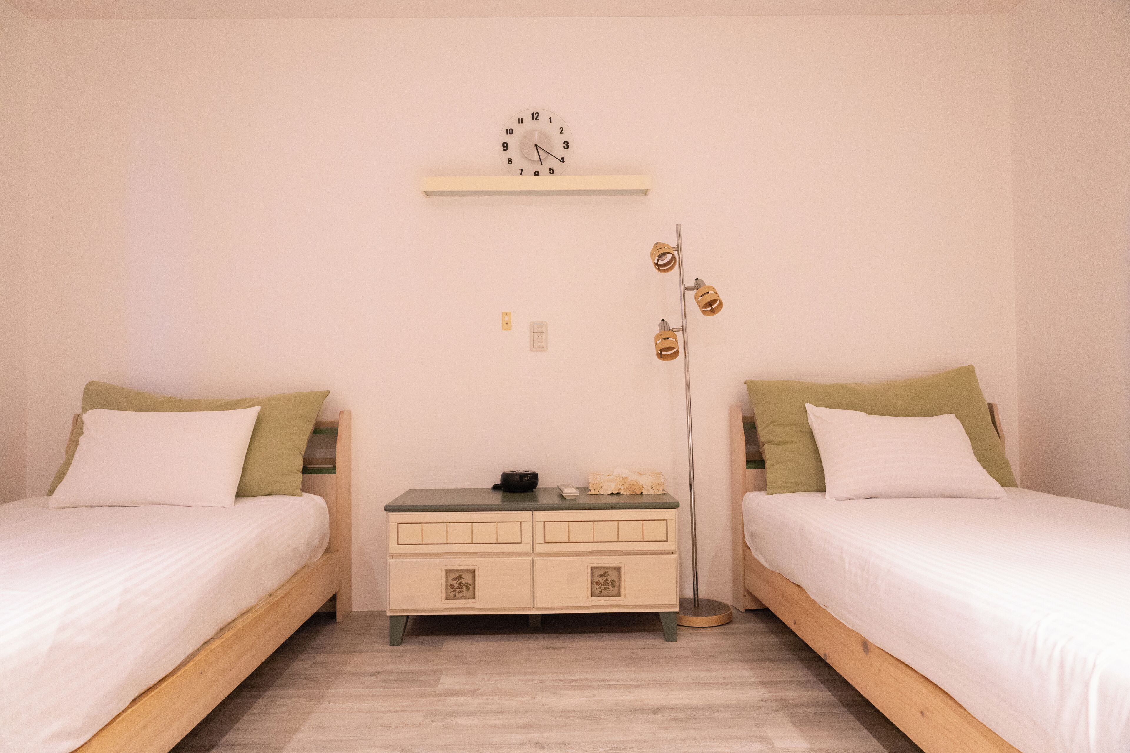 Luxury Villa | Desk, free WiFi, bed sheets