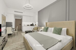 Cortinas blackout, tabla de planchar con plancha y wifi gratis 