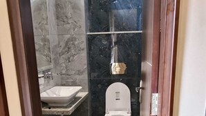 Bathroom - Hotel Sky Inn (Sikar)