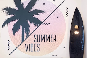 Interior detail - Beachfront Bondi Studio with Aircon (North Bondi)