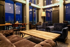 Interior - Premium Students Studio Apartment Mid Level at Spitalfields, London (Greater London)