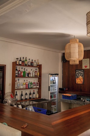 Bar (en la propiedad)