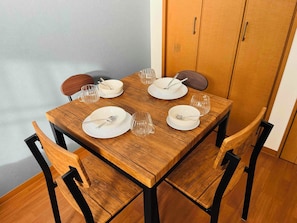Dining - 5-min Walk from Tabata St. | Direct Access to Shinjuku Shibuya | Up to 5 Guests (北区田端)