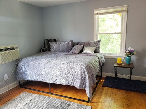 Peaceful & Cozy 1-bedroom apartment in Takoma Park