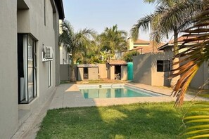 Pool - Charming Double-Storey Villa in Roma Park | Private Pool • Family-Friendly (Lusaka)