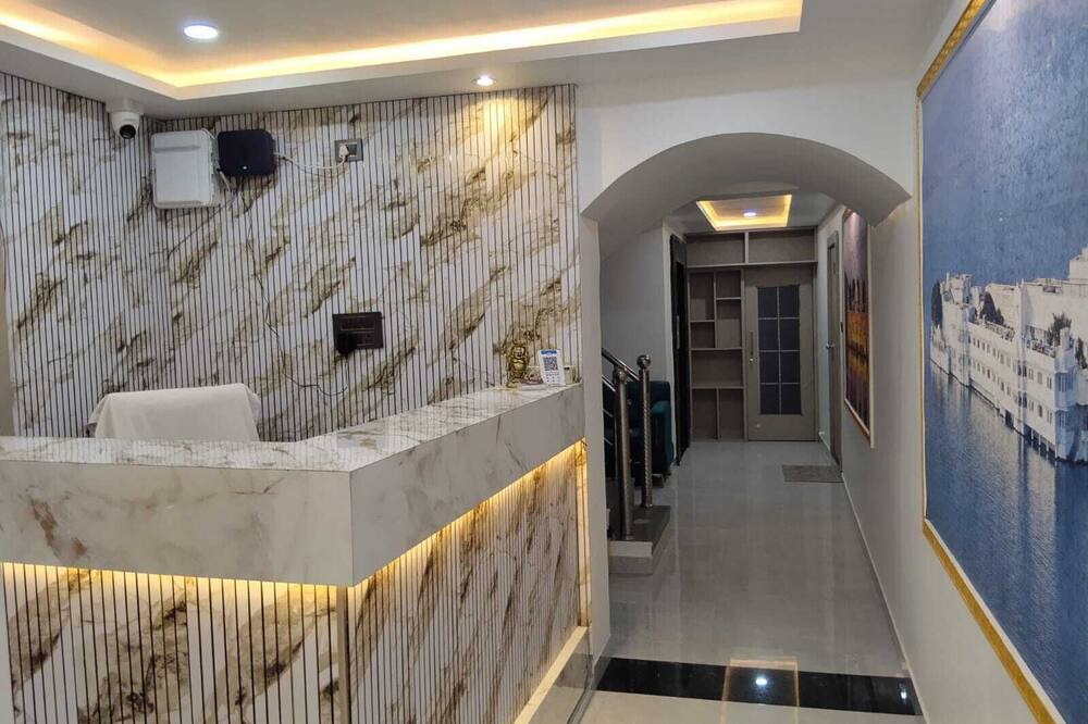 Hotel Serai