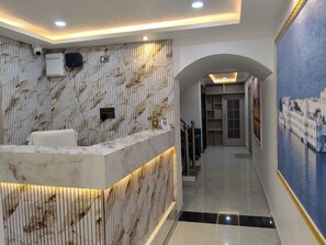 Lobby - Hotel Serai (Udaipur)