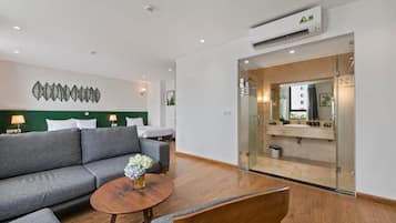 Family Room, City View | Living area