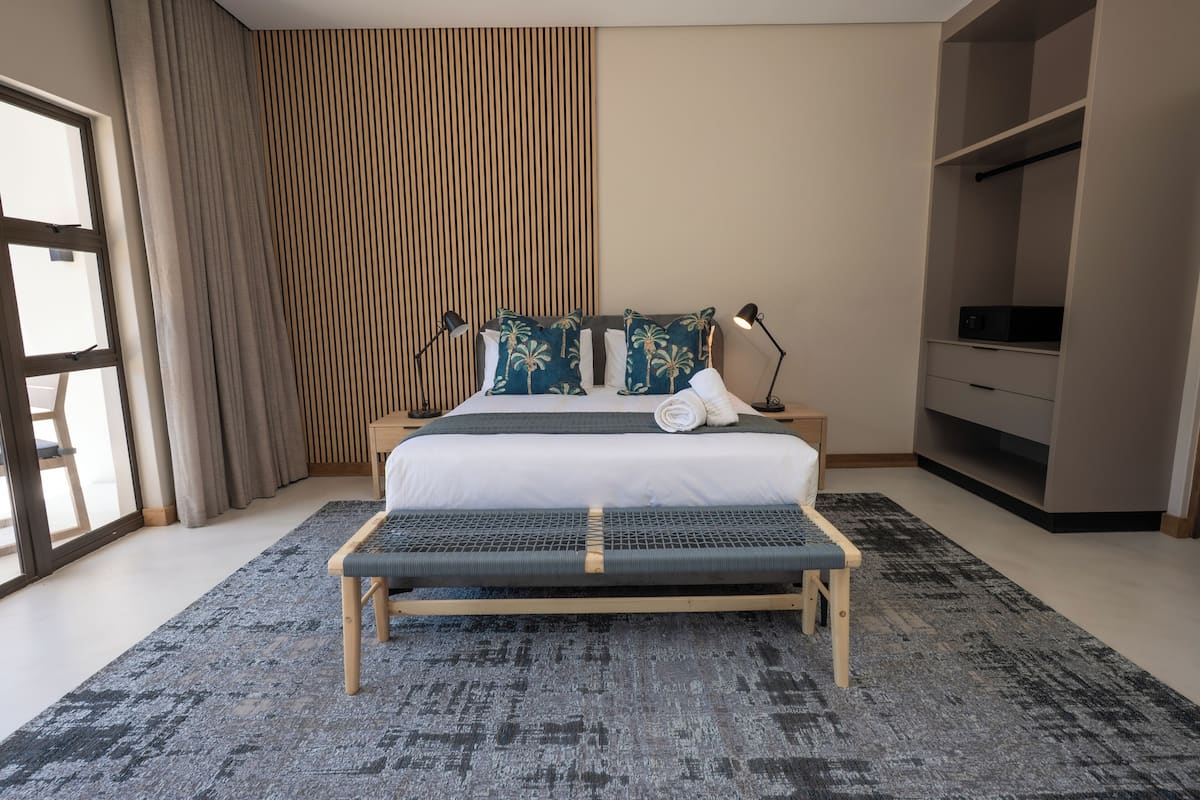 In-room safe, desk, laptop workspace, blackout curtains