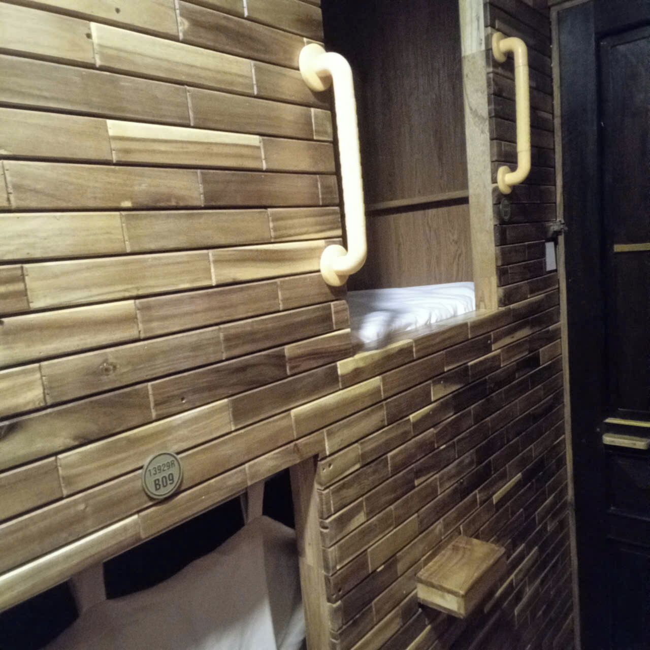 9 soverom, wi-fi og sengetøy