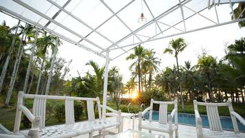 Terrace/patio