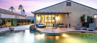 Terra Sol: Pool, Spa & Lakefront Serenity