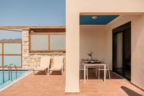 Outdoor dining - Corali Villa IV - Seaview, Pool & 450m to Beach (Chania)