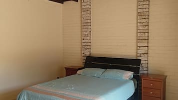 1 室のベッドルーム、インターネット、ベッドシーツ