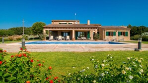 Pool - Nice home in Arta with private swimming pool, can be inside or outside (Arta)