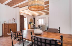 TV, ping pong - Beautiful home in Santanyi with private swimming pool, can be inside or outside (Santanyi)