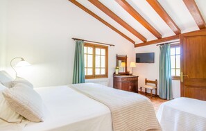 2 makuuhuonetta, vauvan matkasänky, ilmainen Wi-Fi