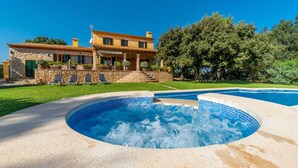 Unclassified image, 3 of 50, button - Cozy home in Arta with private swimming pool, can be inside or outside (Arta)