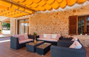 Terrace/patio - Amazing home in Port Verd with private swimming pool, can be inside or outside (Port Verd)