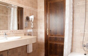 Shower, hair dryer - Beautiful home in Petra with private swimming pool, can be inside or outside (Petra)