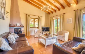 TV - Amazing home in Arta with private swimming pool, can be inside or outside (Arta)