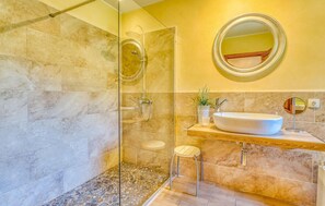 Dusche, Haartrockner
