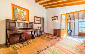 living-room - Cozy home in Valldemossa with private swimming pool, can be inside or outside (Valldemossa)