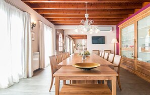 Dining - Amazing home in Manacor with private swimming pool, can be inside or outside (Manacor)