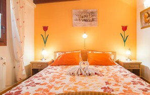 1 bedroom, in-room safe, travel cot, free WiFi - Awesome home in Cala Ratjada with WiFi (Cala Ratjada)