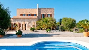 Pool - Stunning home in Santa Margalida (Santa Margalida)