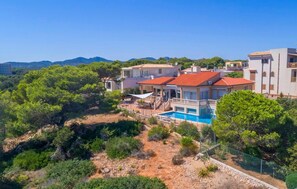 Exterior - Nice home in Portocolom with private swimming pool, can be inside or outside (Portocolom)