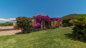 Unclassified image, 3 of 36, button - Lovely home in Son Servera with private swimming pool, can be inside or outside (Son Servera)