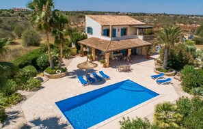 Pool - Awesome home in Santanyi (Santanyi)