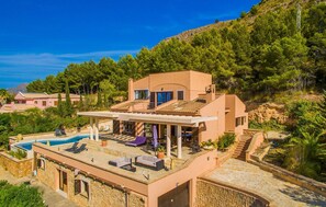 Exterior - Awesome home in Colonia de Sant Pere (Colonia de Sant Pere)