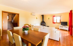 Interior - Stunning home in Arta with private swimming pool, can be inside or outside (Arta)