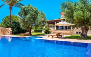 Pool - Awesome home in Colonia de Sant Jordi (Colonia de Sant Jordi)