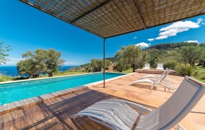 Pool - Nice home in Deia with private swimming pool, can be inside or outside (Deia)