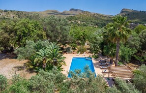 pool - Nice home in Arta with private swimming pool, can be inside or outside (Arta)