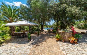 outside - Nice home in Arta with private swimming pool, can be inside or outside (Arta)
