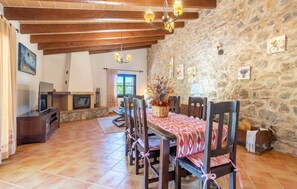 Dining - Nice home in Arta with private swimming pool, can be inside or outside (Arta)