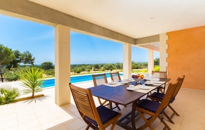 Outdoor dining - Beautiful home in Cala Romantica (Cala Romantica)