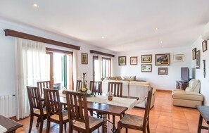 Dining - Cozy home in Alcudia with private swimming pool, can be inside or outside (Alcudia)