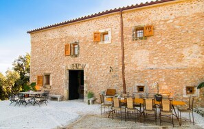Outdoor dining - Luxurious home in Campanet with private swimming pool, can be inside or outside (Campanet)