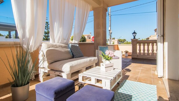 Terrace/patio - Luxurious home in Cala Ratjada (Cala Ratjada)