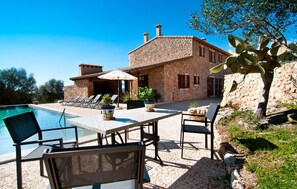Pool - Stunning home in Sant Llorenc (Sant Llorenc)