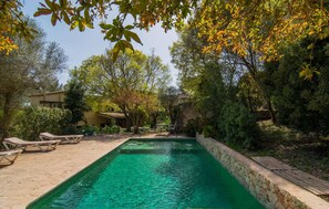 Pool - Awesome home in Ruberts with private swimming pool, can be inside or outside (Ruberts)